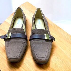 GEOX Brown Suede Loafers Size 39 Square Toe Gold Hardware